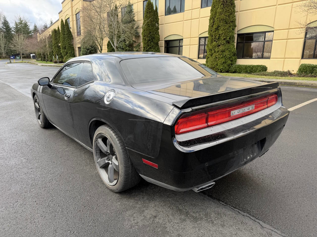 Used 2013 Dodge Challenger R/T Plus image 7