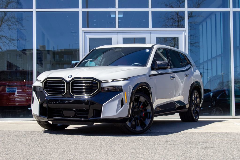Used 2025 BMW XM AWD/4WD image 1