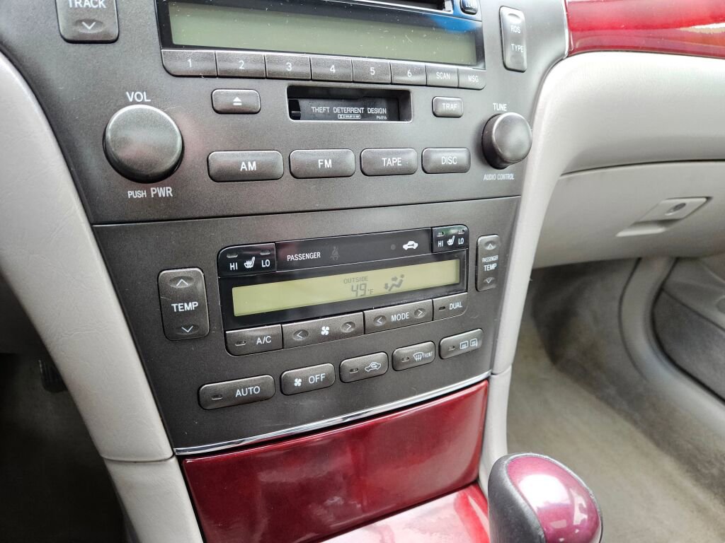 Used 2002 Lexus ES 330 image 20