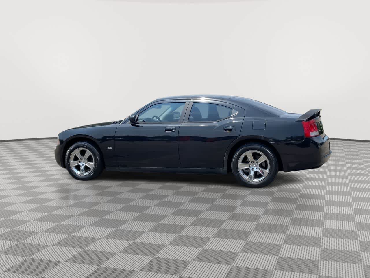 Used 2009 Dodge Charger SXT RWD image 6