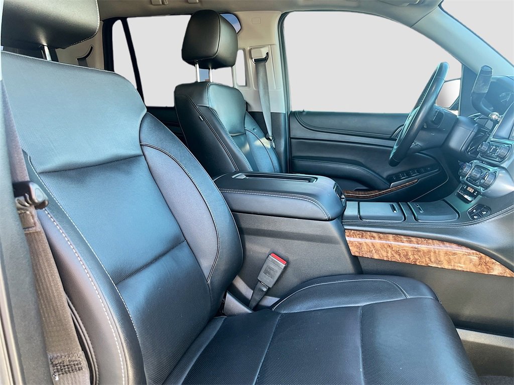 Used 2019 Chevrolet Tahoe Premier w/ RST 6.2L Performance Edition image 30
