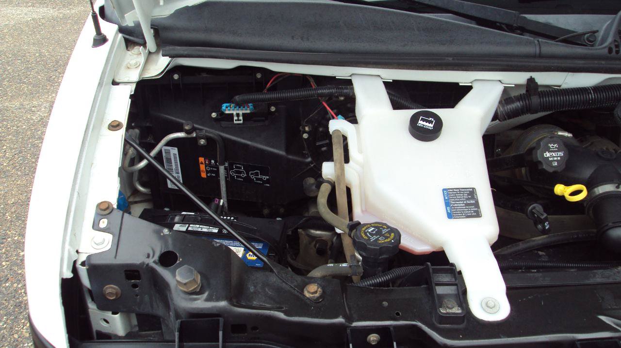 Used 2014 Chevrolet Express 1500 AWD image 28