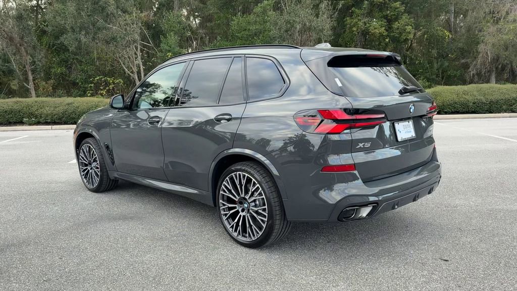 New 2026 BMW X5 xDrive40i w/ M Sport Package image 6