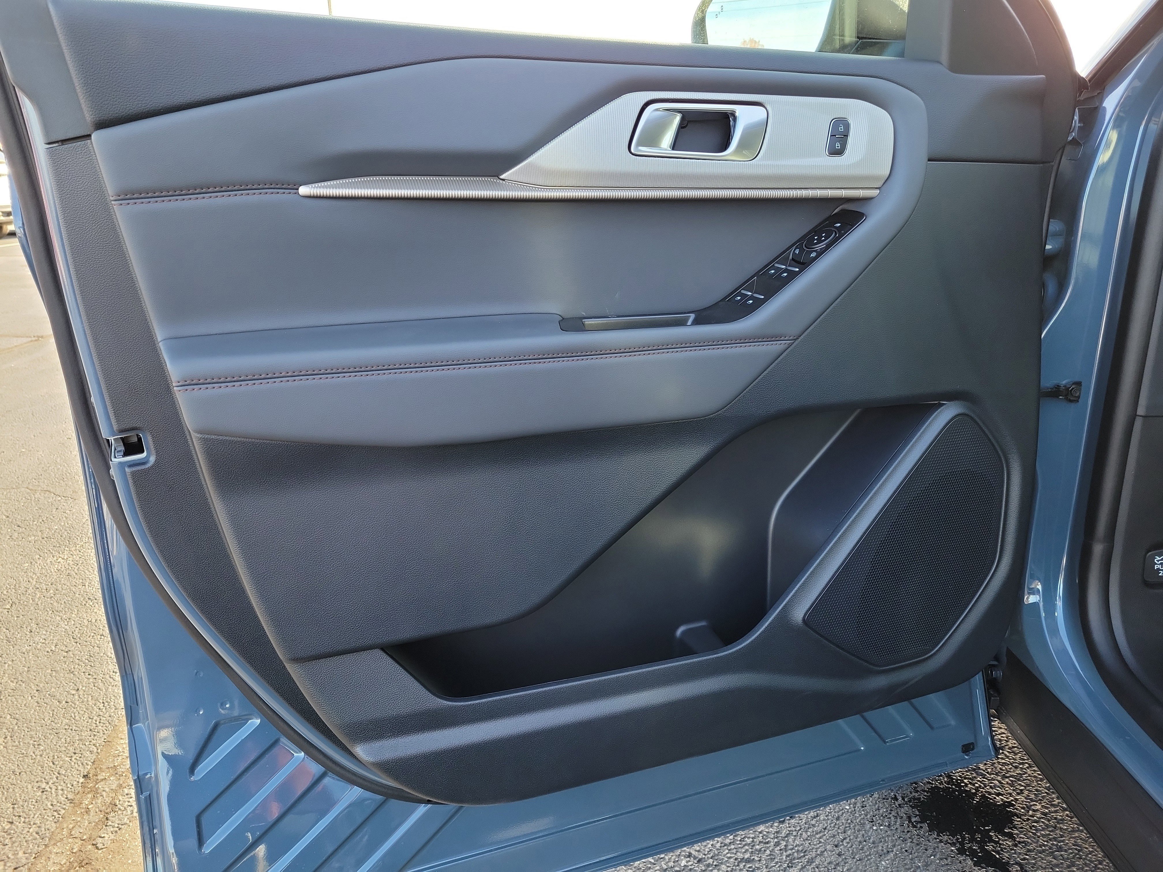 New 2026 Ford Explorer Active image 18