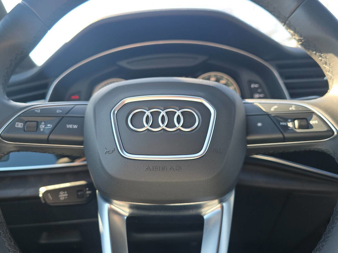 Used 2022 Audi Q7 3.0T Premium Plus image 24