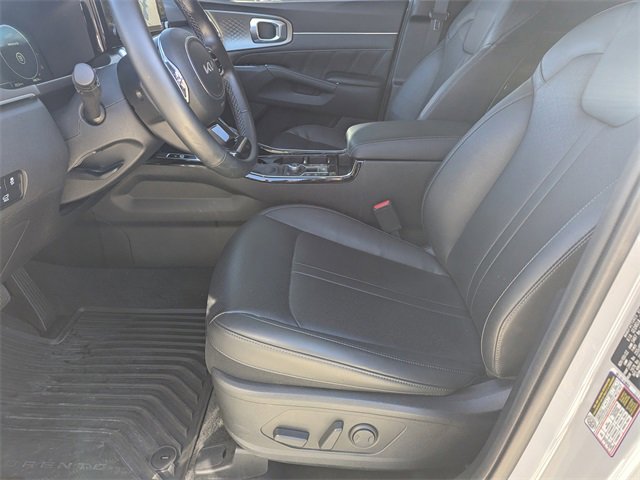 Used 2023 Kia Sorento SX image 15