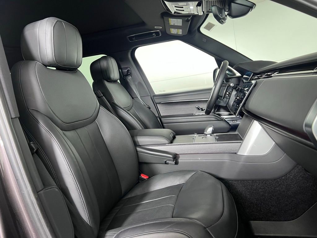 Used 2024 Land Rover Range Rover SE AWD/4WD image 17