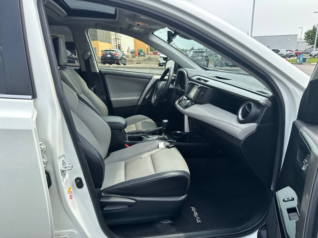 Used 2016 Toyota RAV4 Limited w/ Advanced Technology Package AWD/4WD image 44