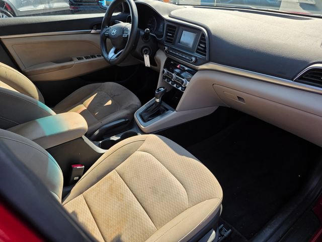Used 2020 Hyundai Elantra SE w/ Cargo Package (C1) FWD image 19