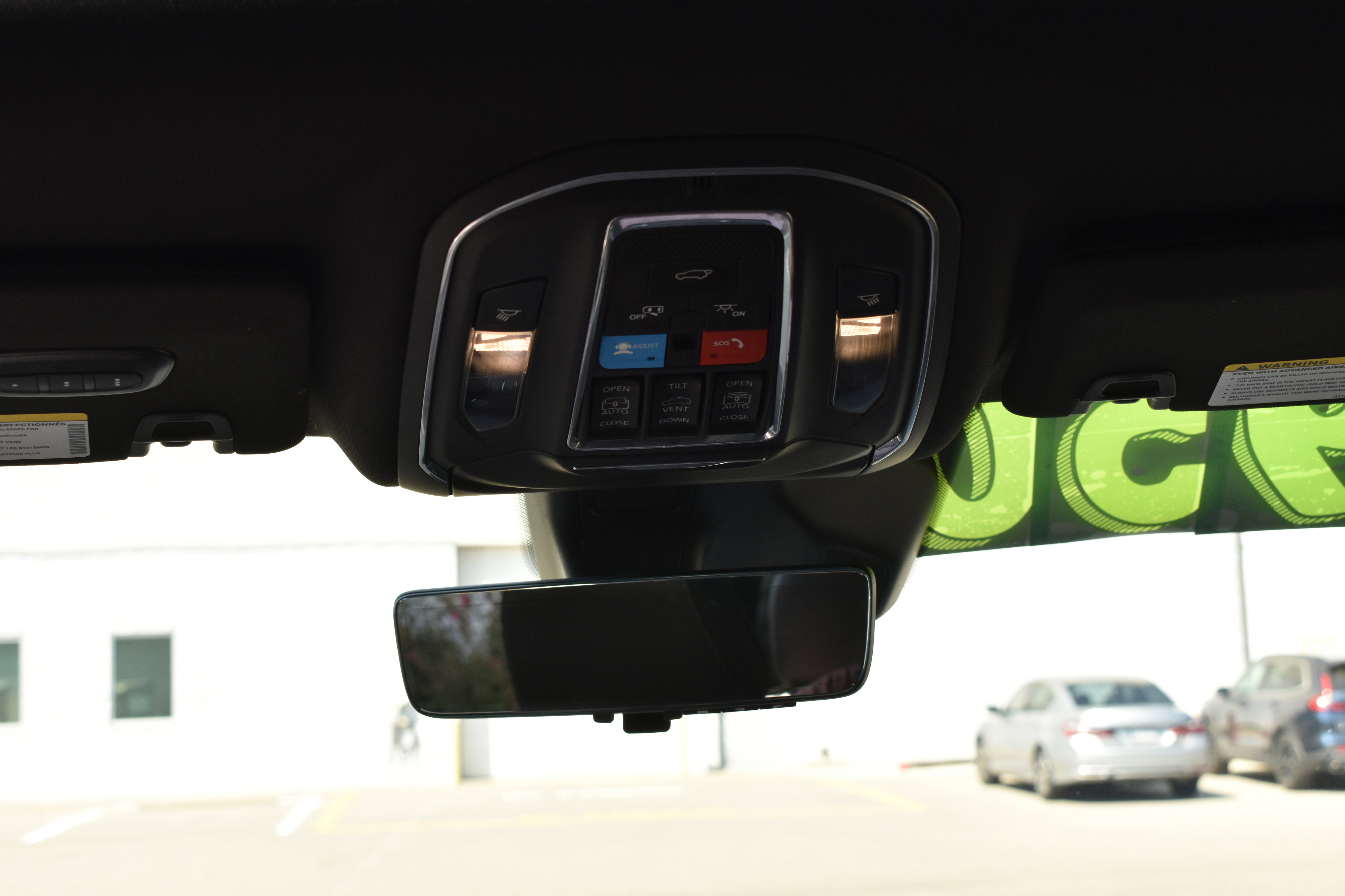 Used 2024 Jeep Grand Cherokee L Limited w/ Luxury Tech Group II image 36