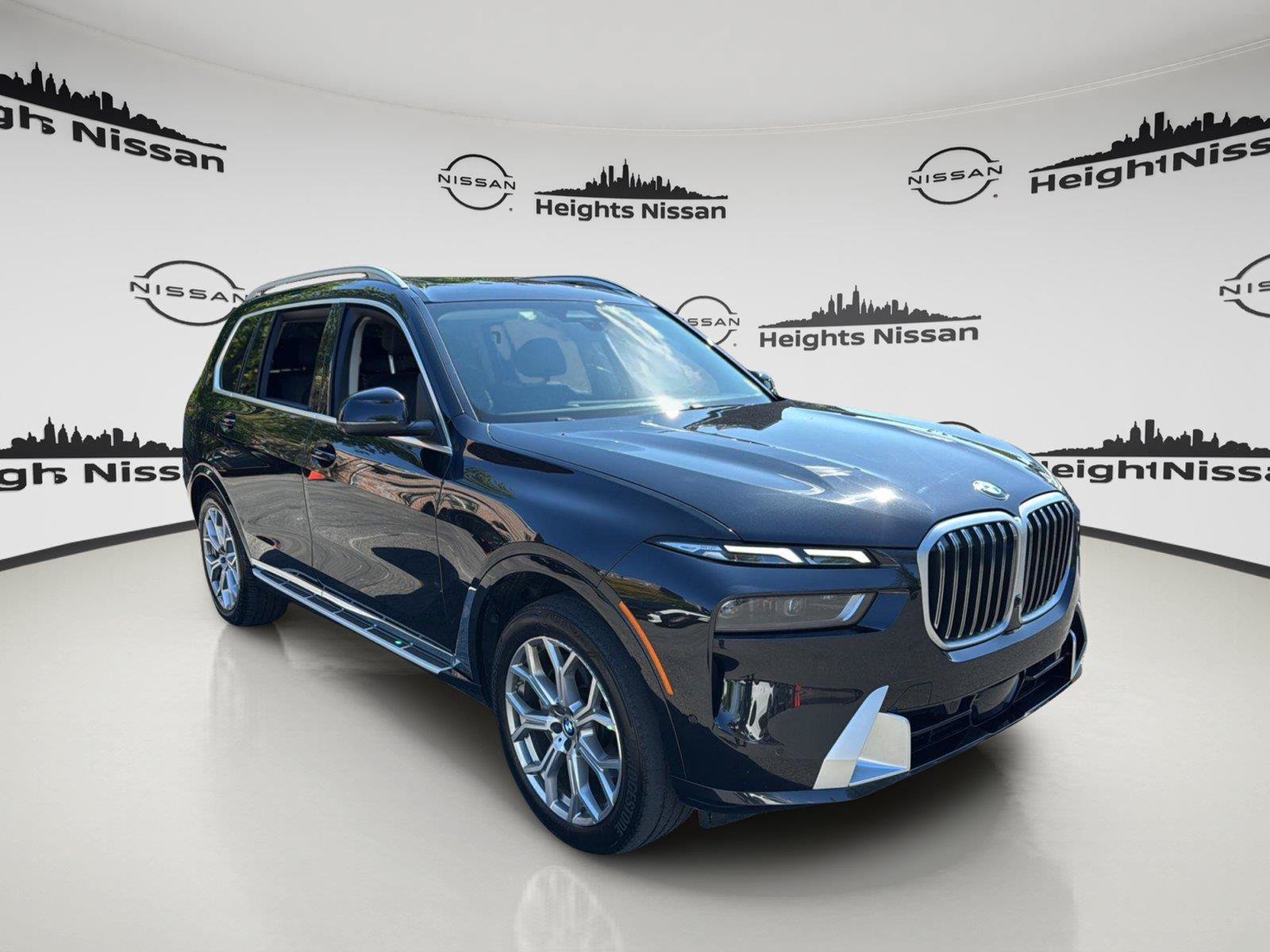 Used 2025 BMW X7 xDrive40i AWD/4WD image 10