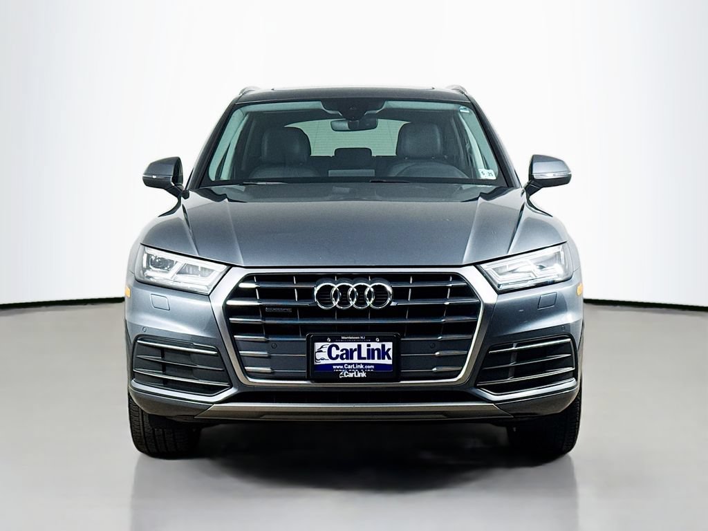 Used 2020 Audi Q5 2.0T Premium Plus w/ Premium Plus Package AWD/4WD image 2