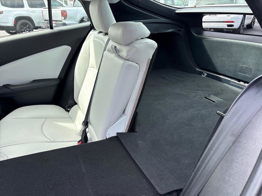 Used 2018 Toyota Prius Three Touring FWD image 8