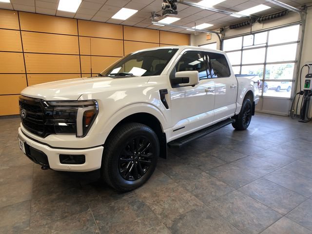 Used 2025 Ford F150 Lariat w/ Equipment Group 501A Mid AWD/4WD image 3