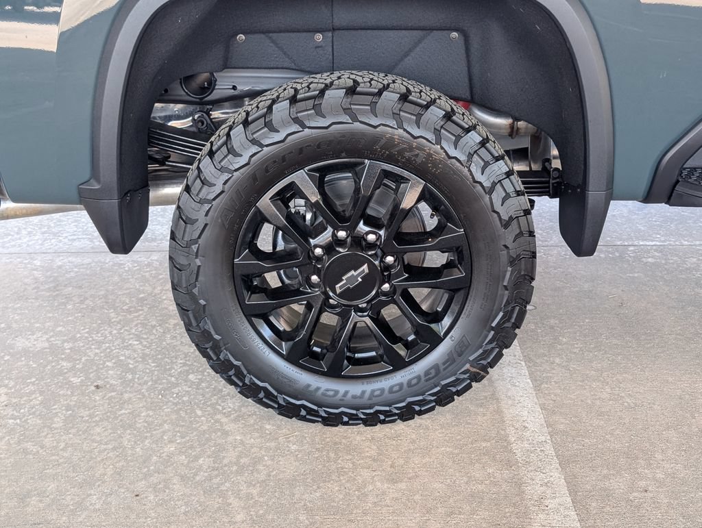 New 2026 Chevrolet Silverado 2500 LT w/ Trail Boss Package AWD/4WD image 3