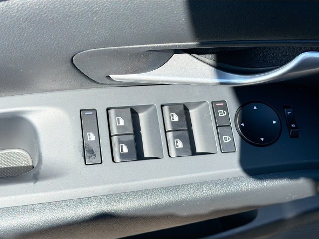 New 2026 Hyundai Santa Cruz SEL FWD image 17