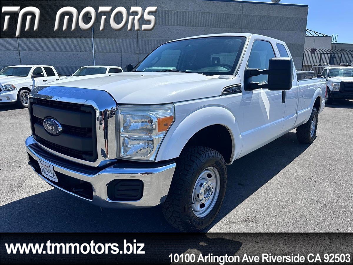 Used 2014 Ford F250 XL w/ XL Appearance Package AWD/4WD image 1