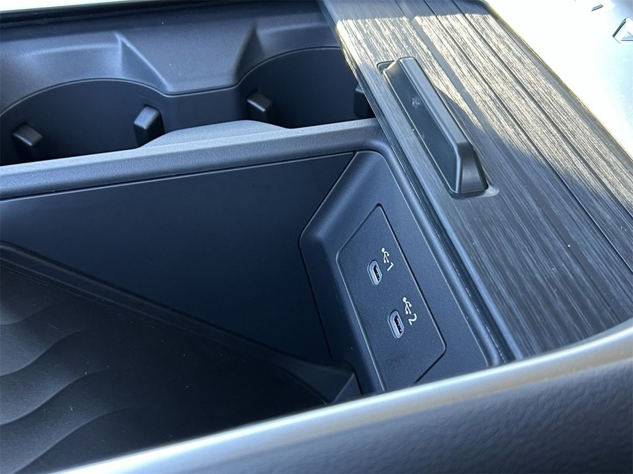 New 2026 Nissan Armada SV image 36
