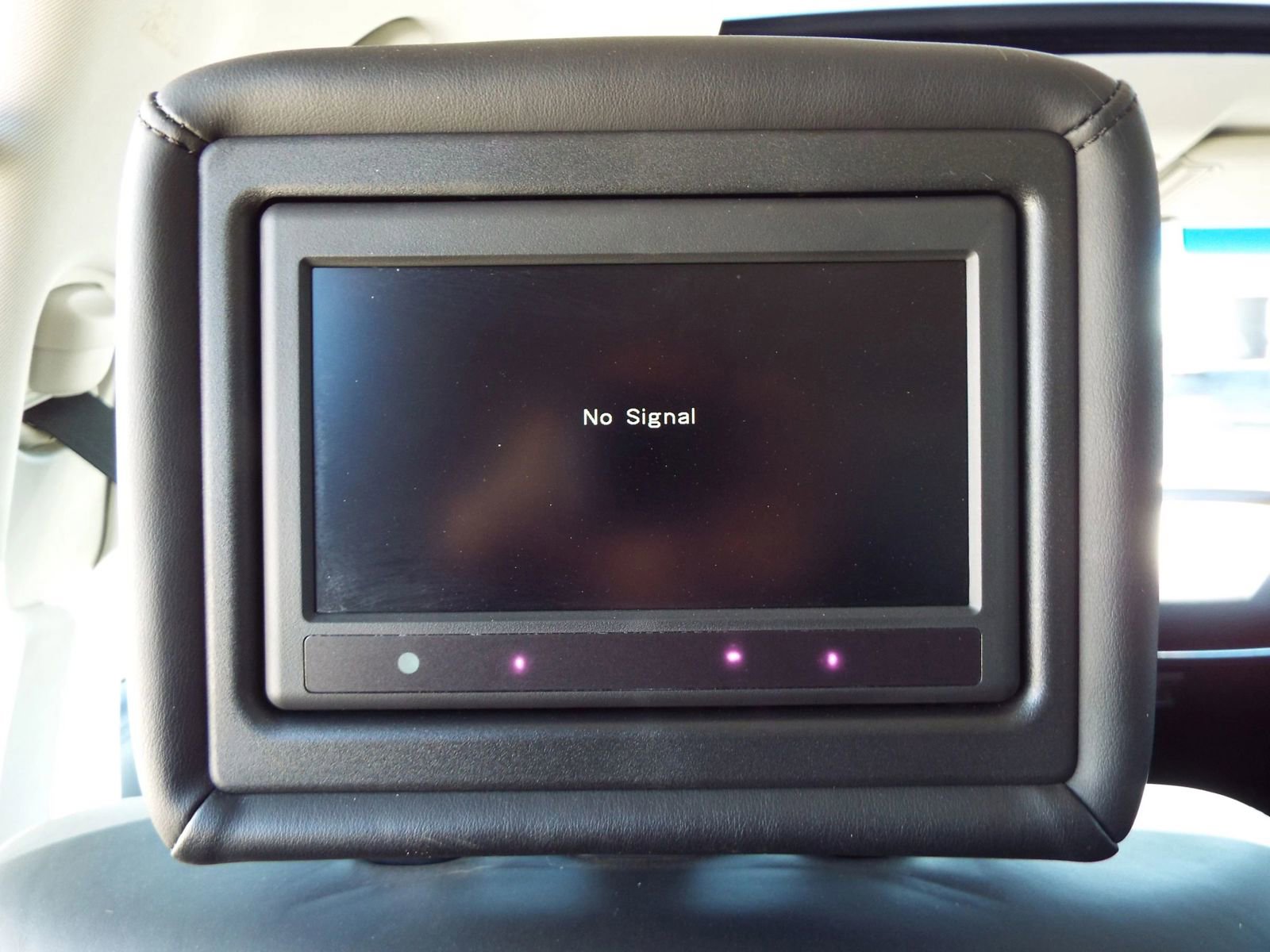 Used 2014 INFINITI QX80 4WD w/ Deluxe Touring Package image 28