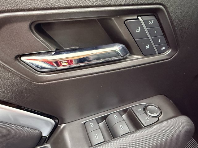 Used 2024 Chevrolet Colorado Z71 w/ Z71 Convenience Package 2 image 26