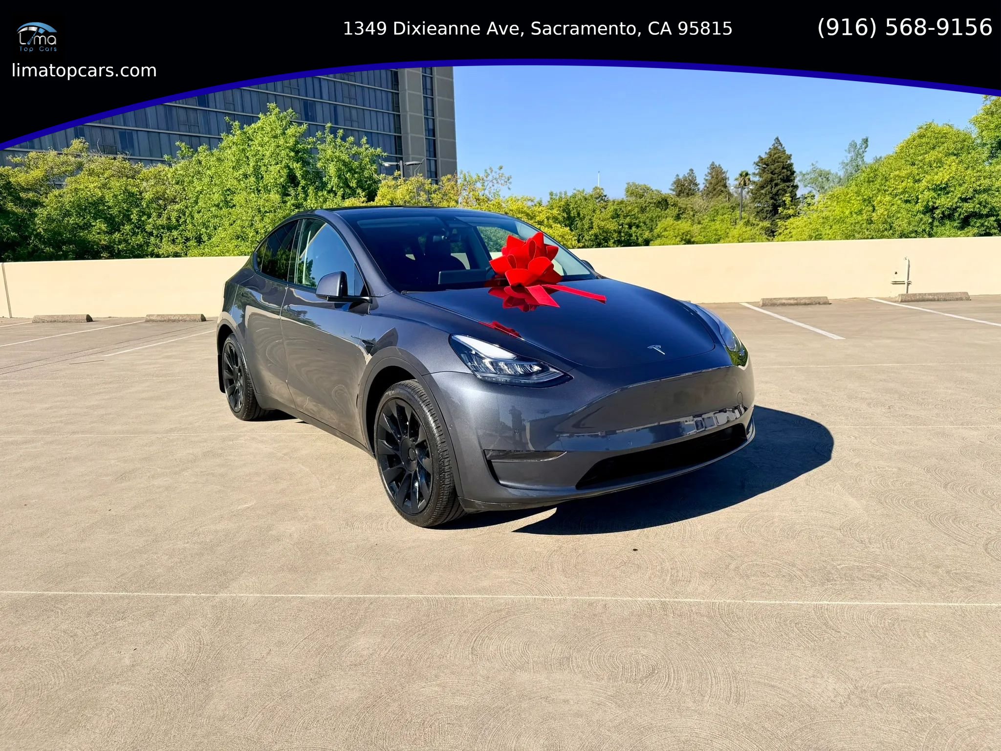 Used 2022 Tesla Model Y Long Range AWD/4WD image 1