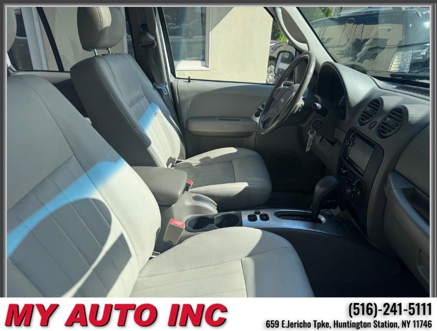 Used 2007 Jeep Liberty Limited AWD/4WD image 27