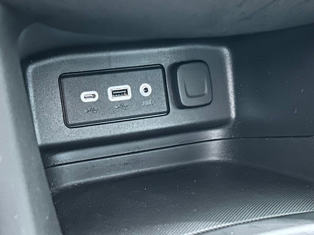 Used 2022 Chevrolet Equinox LT image 23