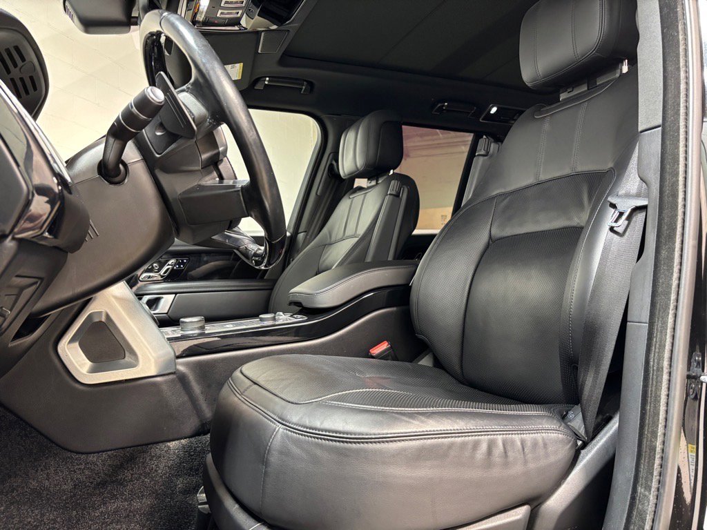 Used 2022 Land Rover Range Rover Westminster Edition image 23