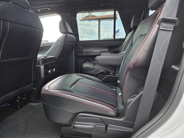 Used 2021 Ford Expedition Limited RWD image 6