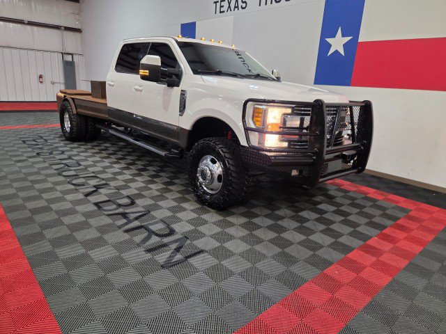 Used 2017 Ford F350 Lariat w/ Lariat Value Package AWD/4WD image 23