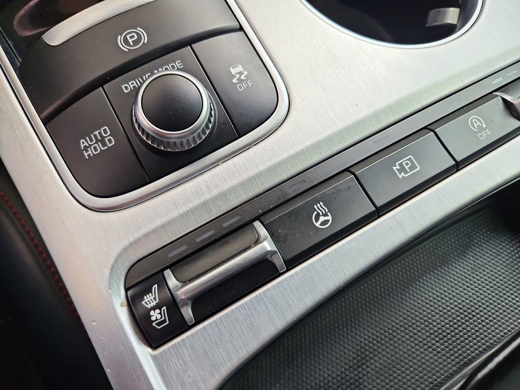 Used 2022 Kia Stinger GT2 image 22