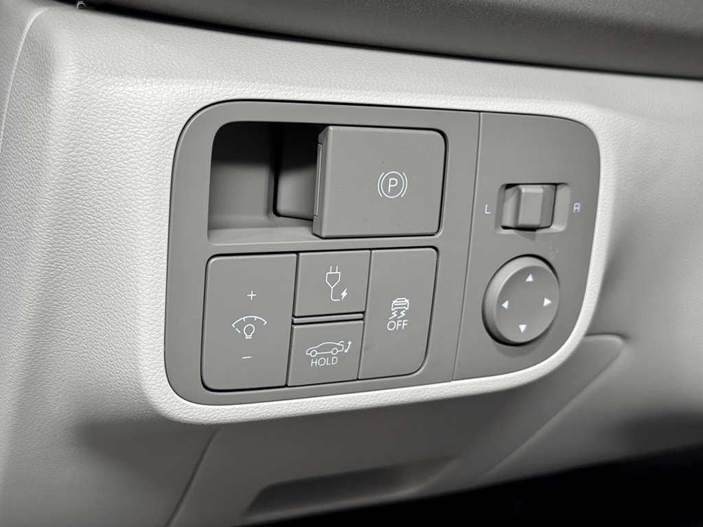 Used 2024 Hyundai Ioniq 6 SEL image 17