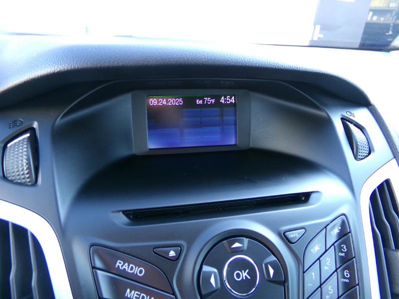 Used 2014 Ford Focus SE image 16