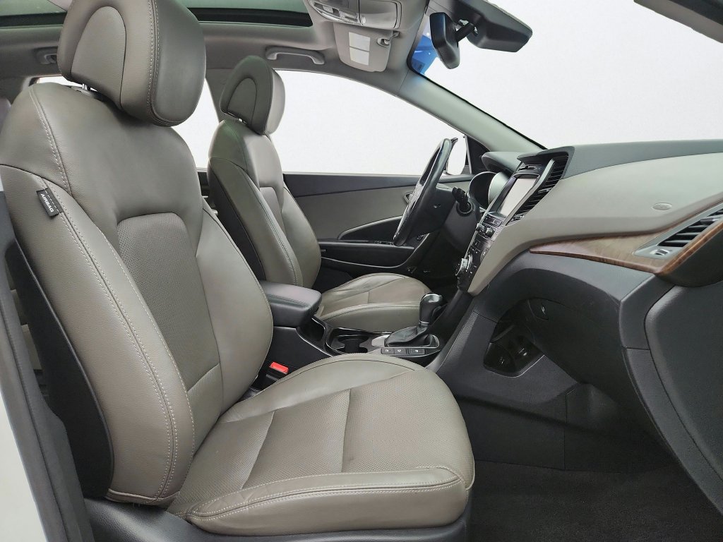 Used 2018 Hyundai Santa Fe Limited AWD/4WD image 33