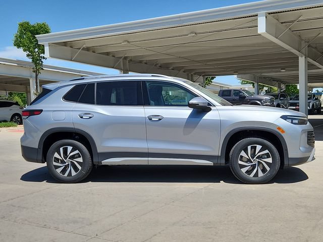 New 2026 Volkswagen Tiguan S AWD/4WD image 2
