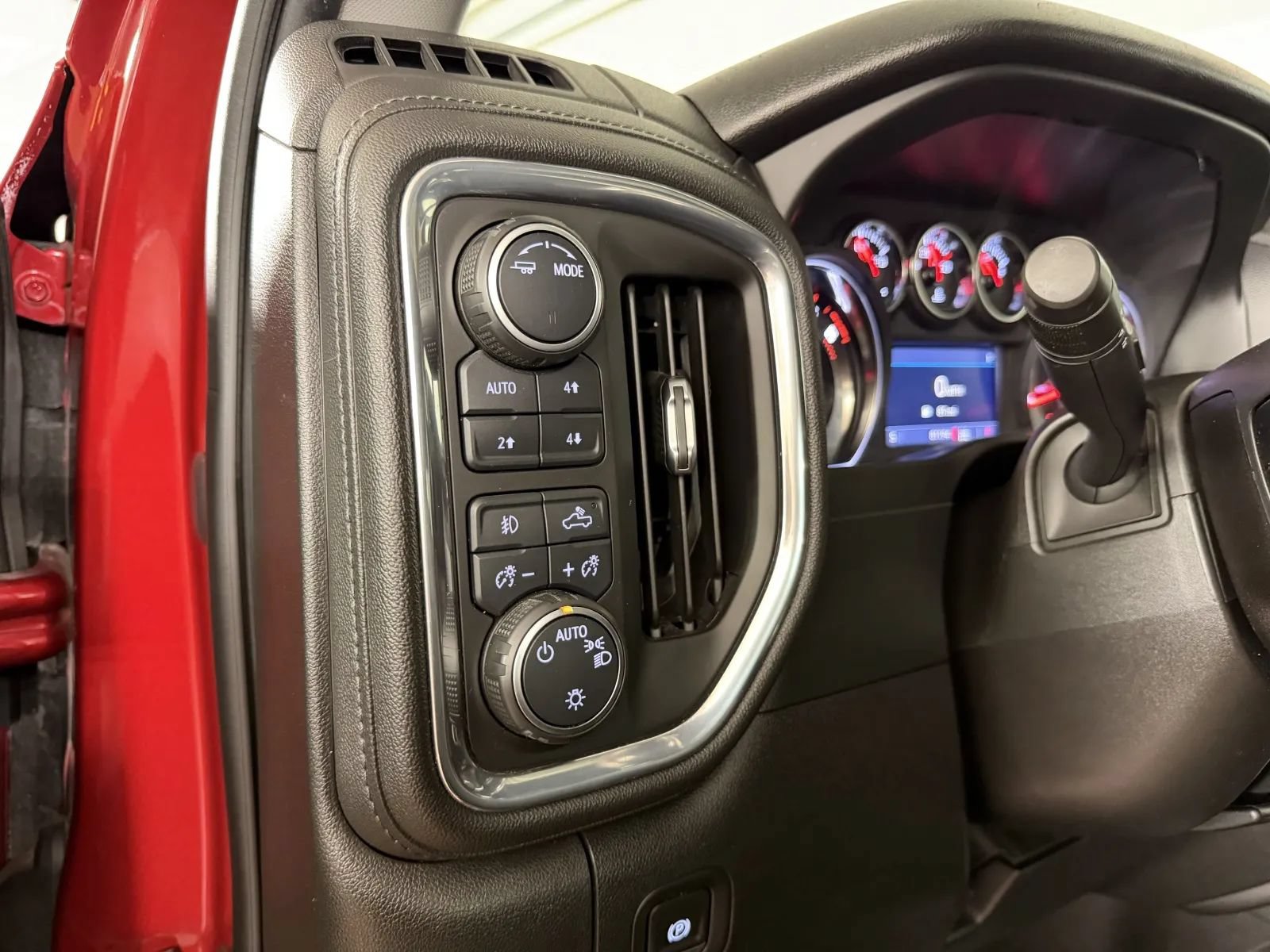 Used 2021 Chevrolet Silverado 1500 RST w/ All Star Edition Plus AWD/4WD image 19