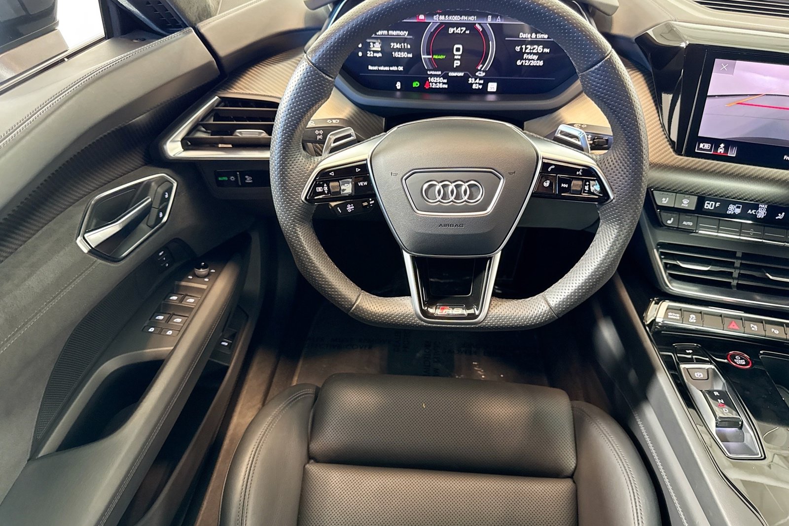 Used 2023 Audi RS e-tron GT w/ Carbon Performance Package AWD/4WD image 20