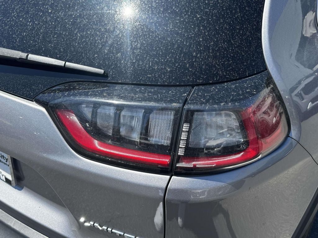 Used 2019 Jeep Cherokee Limited AWD/4WD image 10
