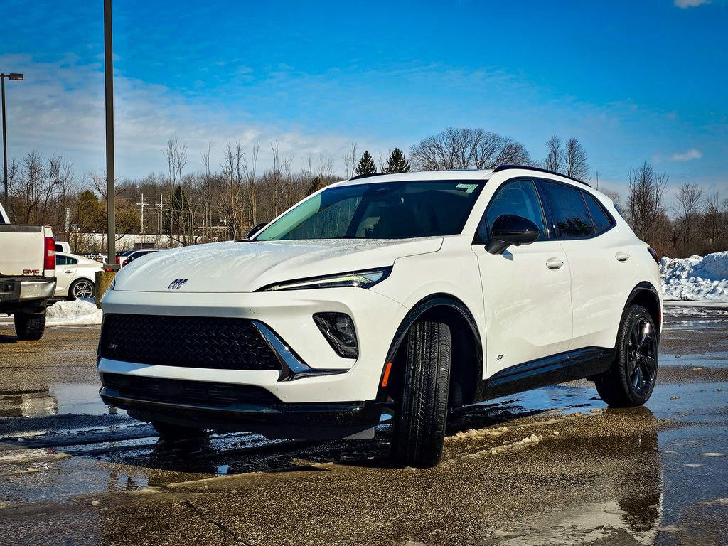 New 2026 Buick Envision Sport Touring image 7