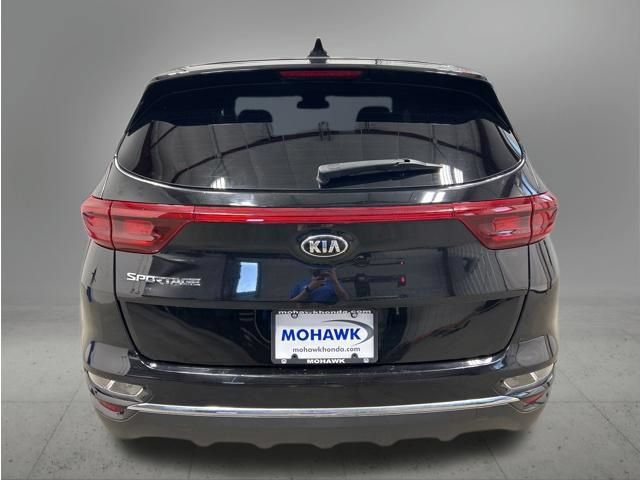 Used 2022 Kia Sportage LX w/ LX AWD Value Edition Package image 4