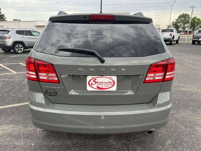 Used 2020 Dodge Journey SE w/ Blacktop Package FWD image 6