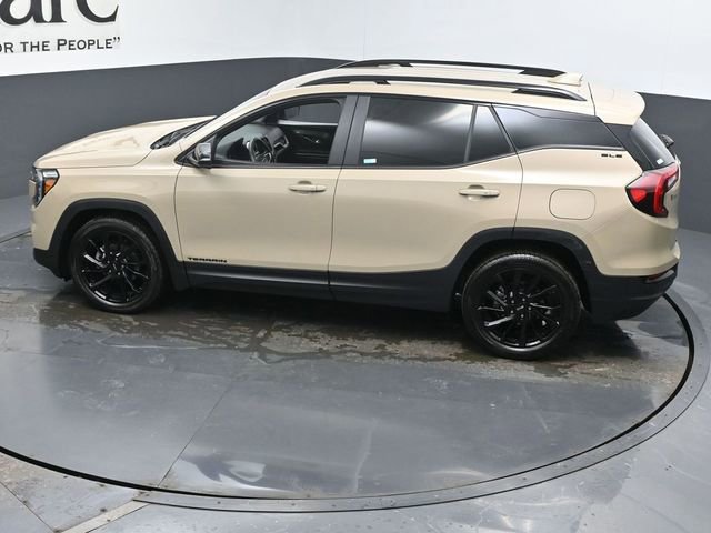Used 2023 GMC Terrain SLE w/ Driver Convenience Package image 43