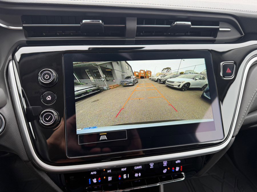 Used 2023 Chevrolet Bolt EUV LT w/ Convenience Package FWD image 23