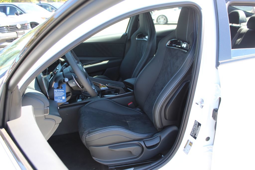 New 2026 Hyundai Elantra N FWD image 12