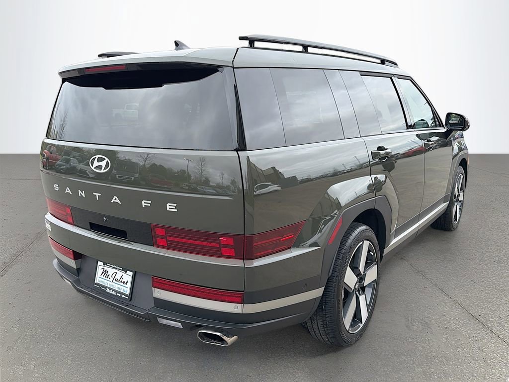 Used 2025 Hyundai Santa Fe Limited image 4