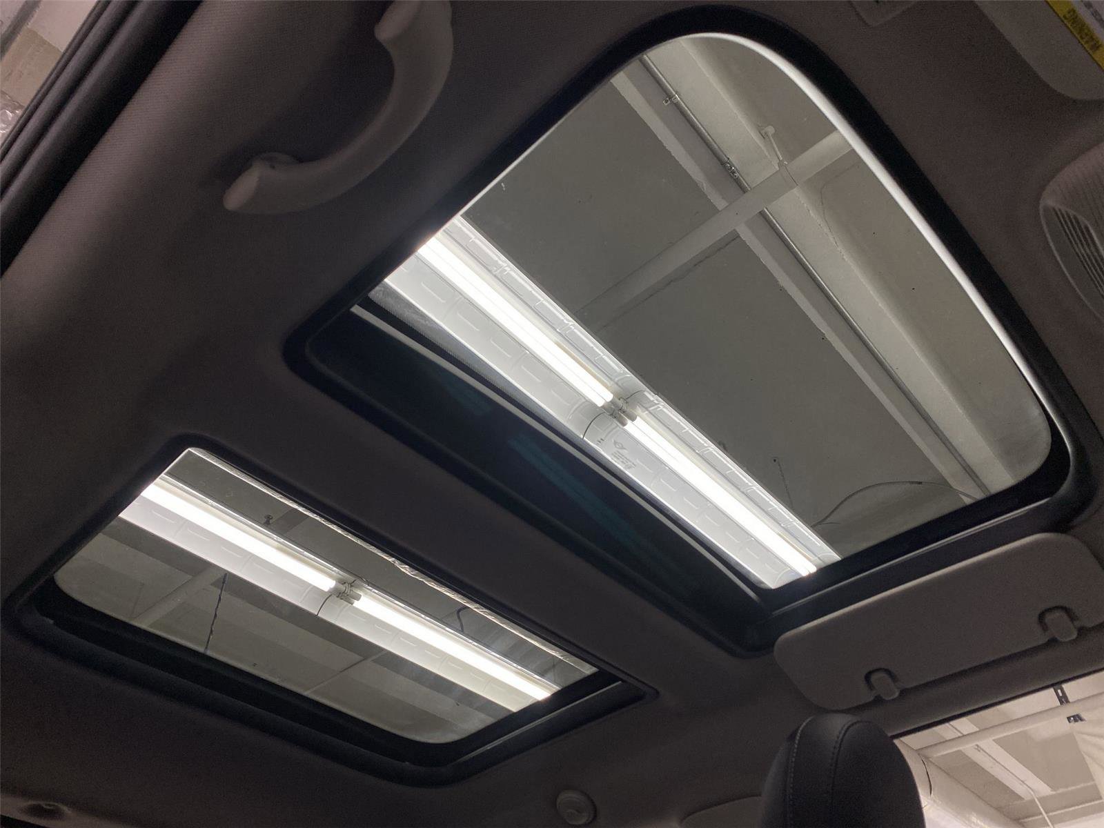 Certified 2024 MINI Cooper SE image 20