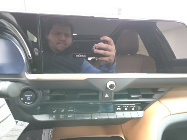 New 2026 Toyota Crown Signia image 25