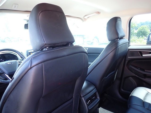 Certified 2022 Ford Edge SEL w/ Convenience Package image 17