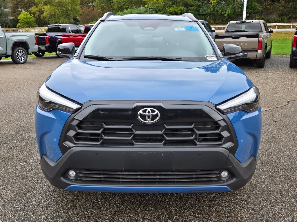 Used 2026 Toyota Corolla Cross XLE w/ Convenience Package AWD/4WD image 9