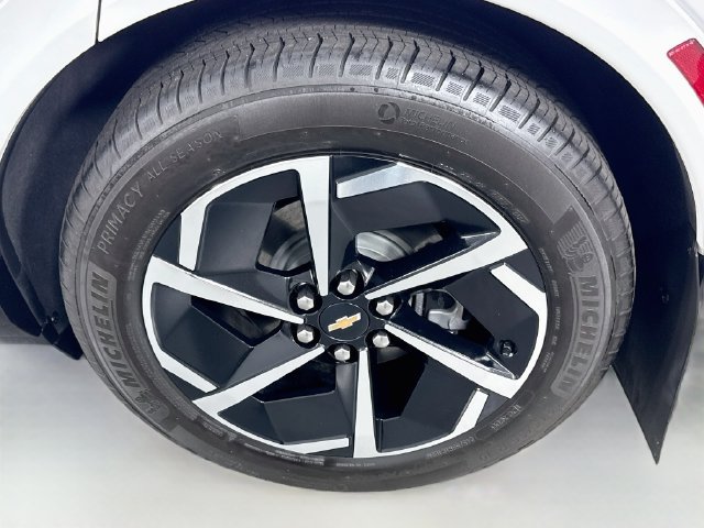 Used 2024 Chevrolet Equinox EV LT FWD image 35